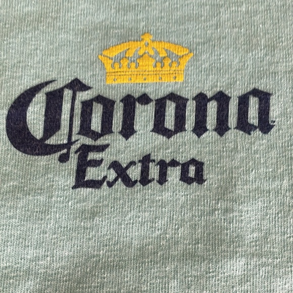 Corona Extra T-Shirt Small women’s teal “Find Your Beach” - Picture 4 of 8